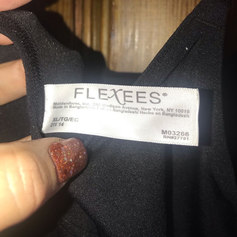 Flexees Tank  - Picture 4 of 4